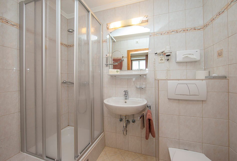 Badezimmer im EInzelzimmer